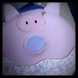 Betsey Johnson pink pig coin wristlet
